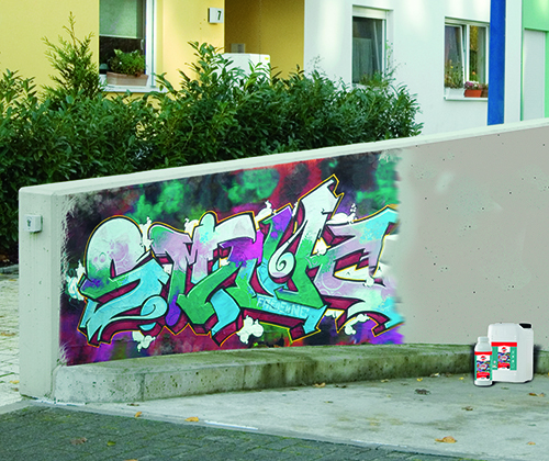 Graffiti-Entferner 'graffitiCRACK' auf Gel-Basis
