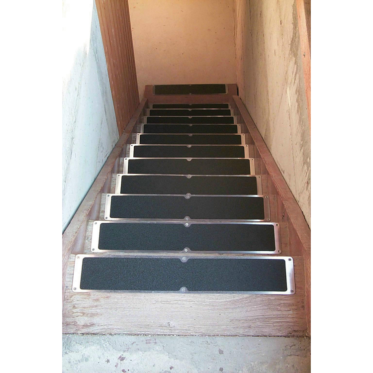 Aluminium-Platten für Treppen und Böden zur Schraubmontage